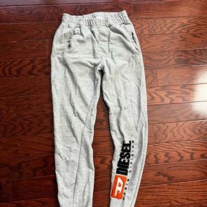 Diesel joggers 10/12 grey